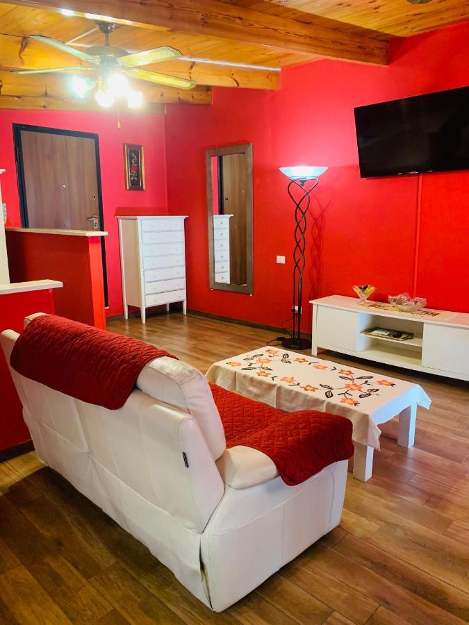 Anzio A Picco Sul Mare! Appartement Buitenkant foto
