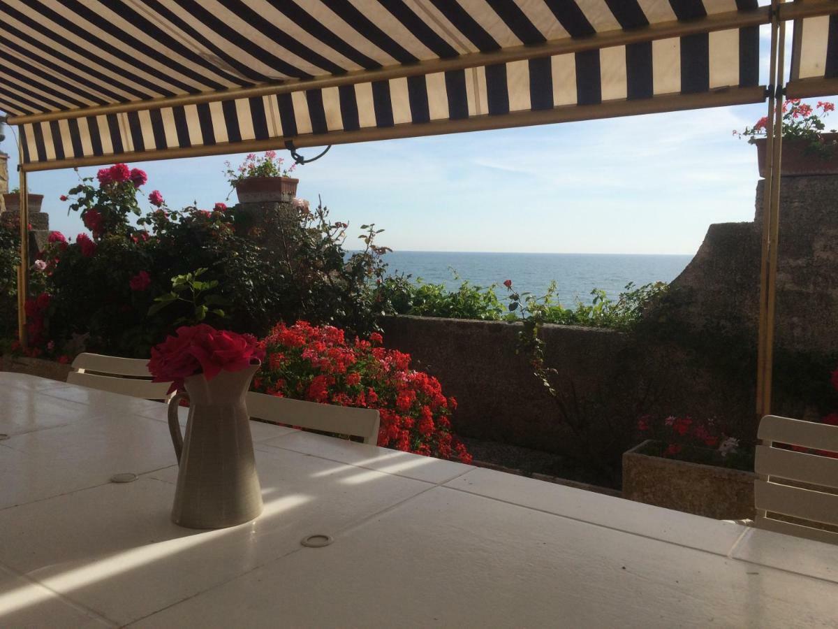 Anzio A Picco Sul Mare! Appartement Buitenkant foto